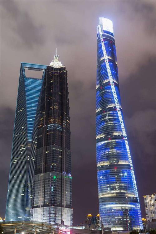 上海中心大厦灯光设计是谁
