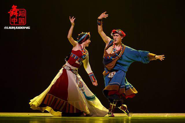 藏族舞蹈男女混搭
