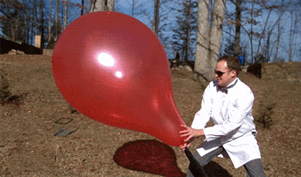 气球表演吓人视频的相关图片